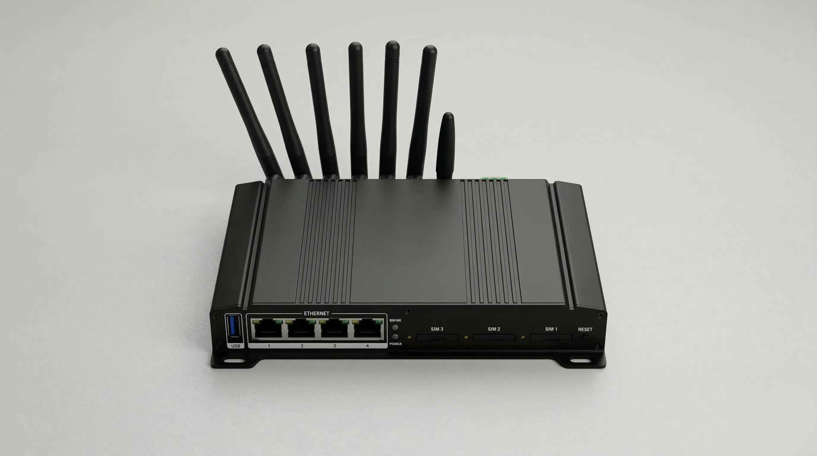 Промышленный 4G-шлюз с поддержкой трех SIM-карт