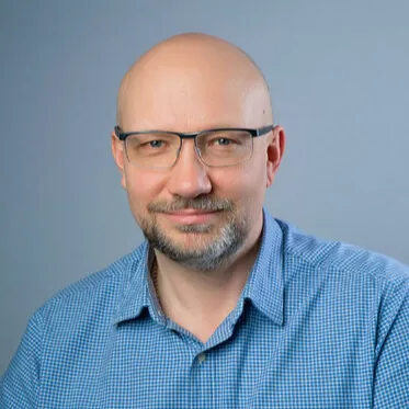 Михаил Карпов