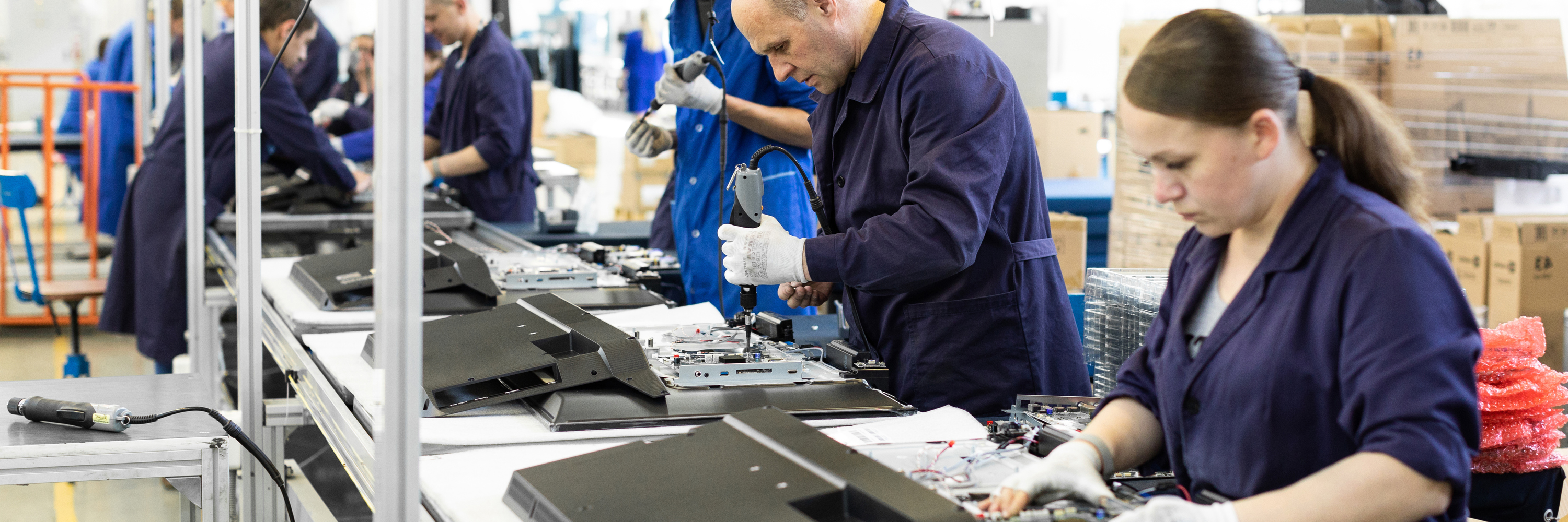 Промышленный ПЛК (аналог Simatic): “голова” + модули расширения